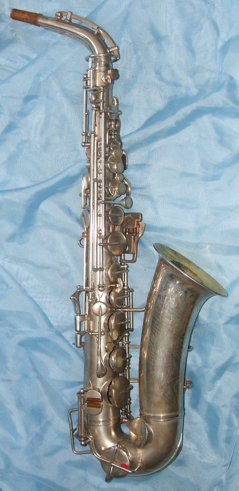 buescher aristocrat saxophone serial numbers